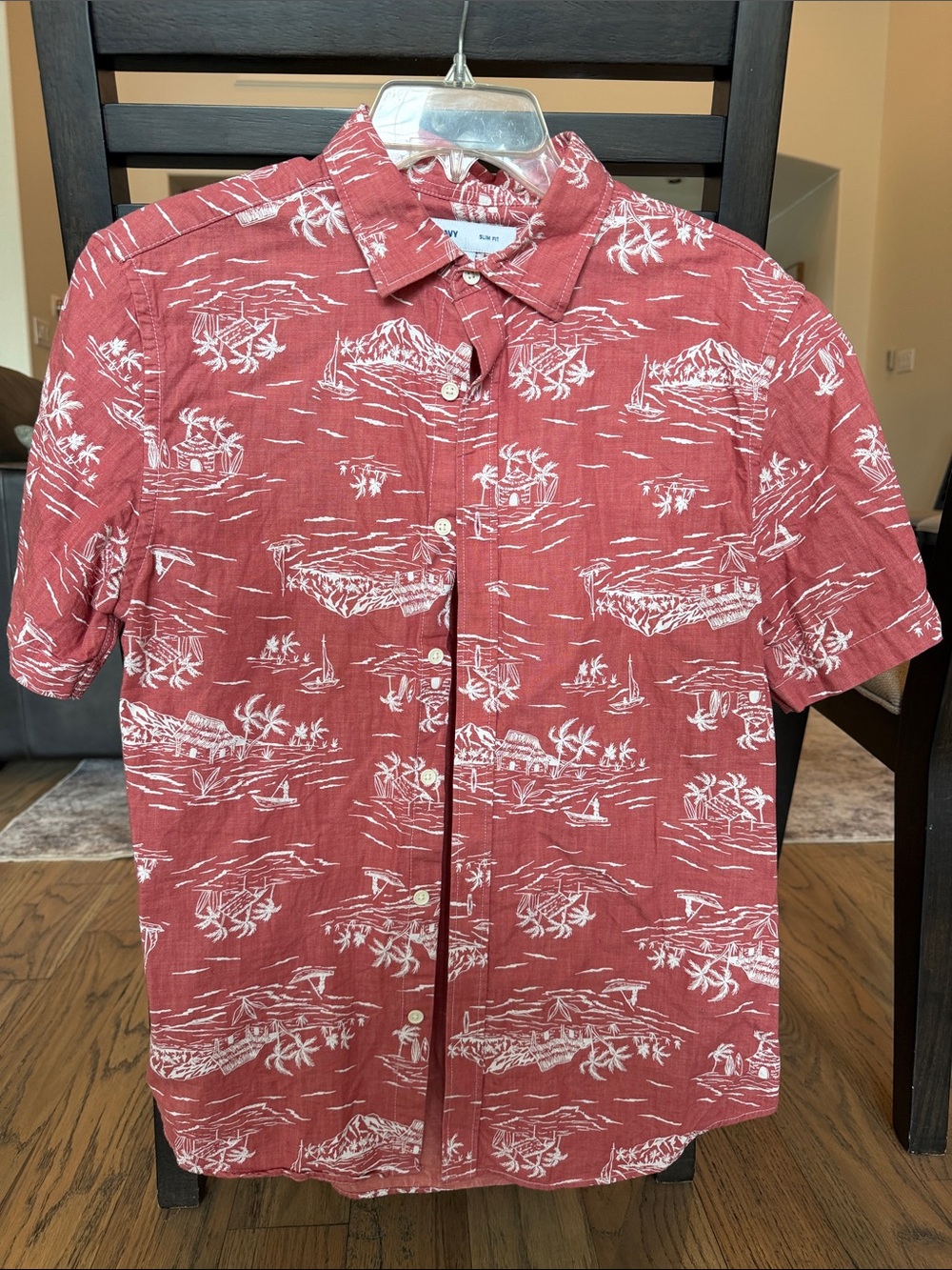 Old Navy Red Short-Sleeve Tropical Button-Down Shirt